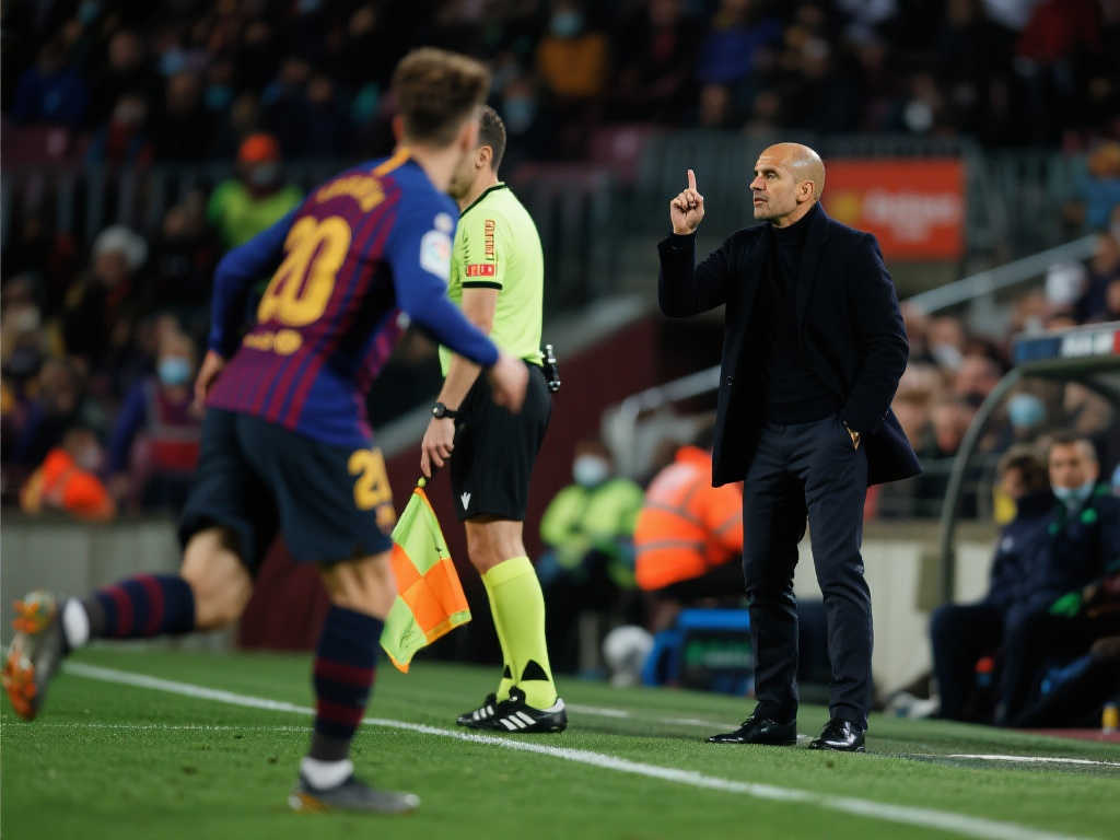 护禁区或留 护禁区或留